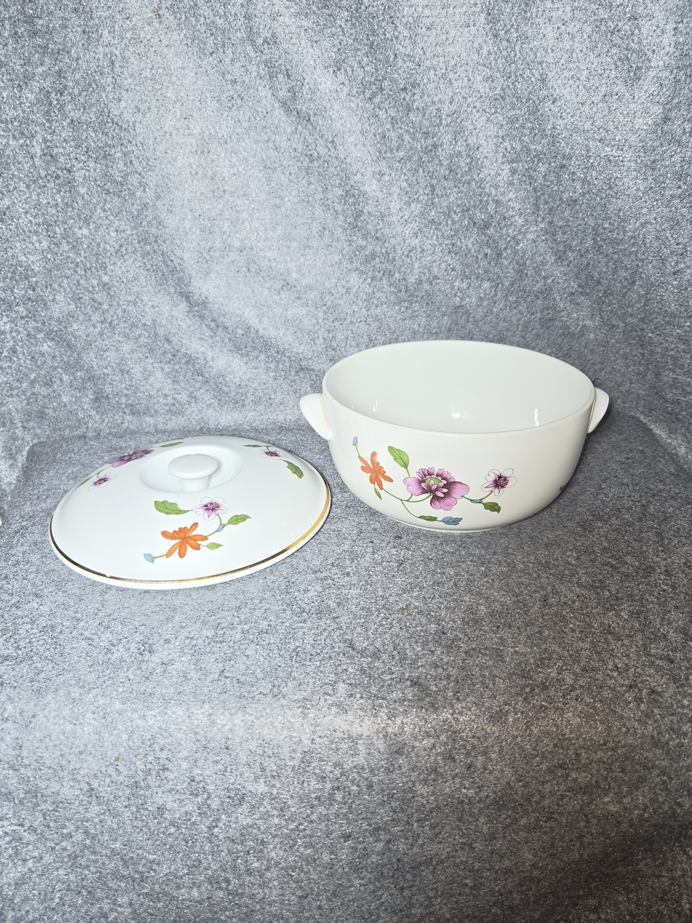 Vintage Royal Worcester Astley Porcelain Covered Casserole Dish